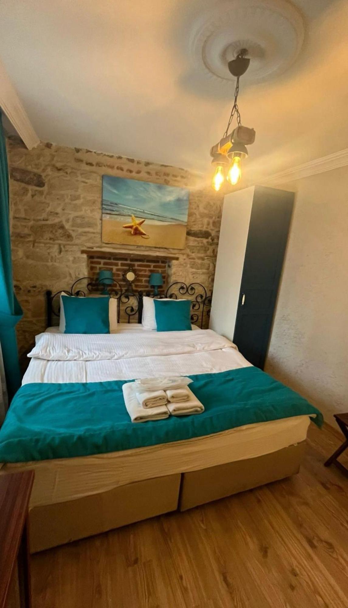 Foca Antik Otel Eksteriør billede