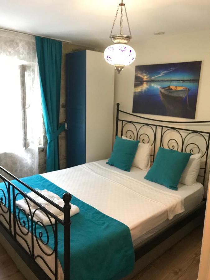 Foca Antik Otel Eksteriør billede